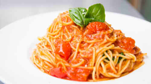 パスタ スパゲッティ のカロリー 糖質は100gや一人前でいくら 乾麺やゆでた場合での違いは 情報整理の都